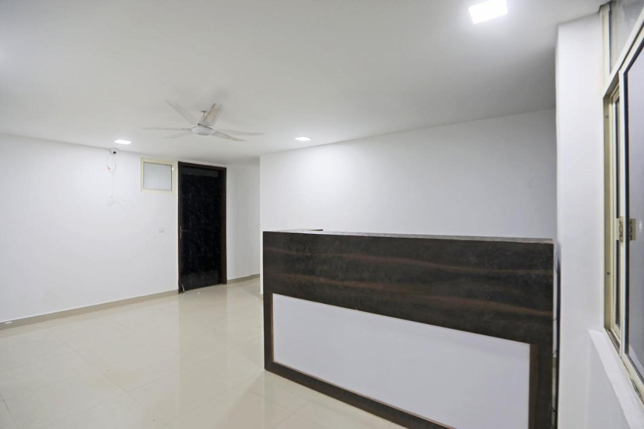 Hotel Townhouse South Lawn Neu-Delhi Exterior foto