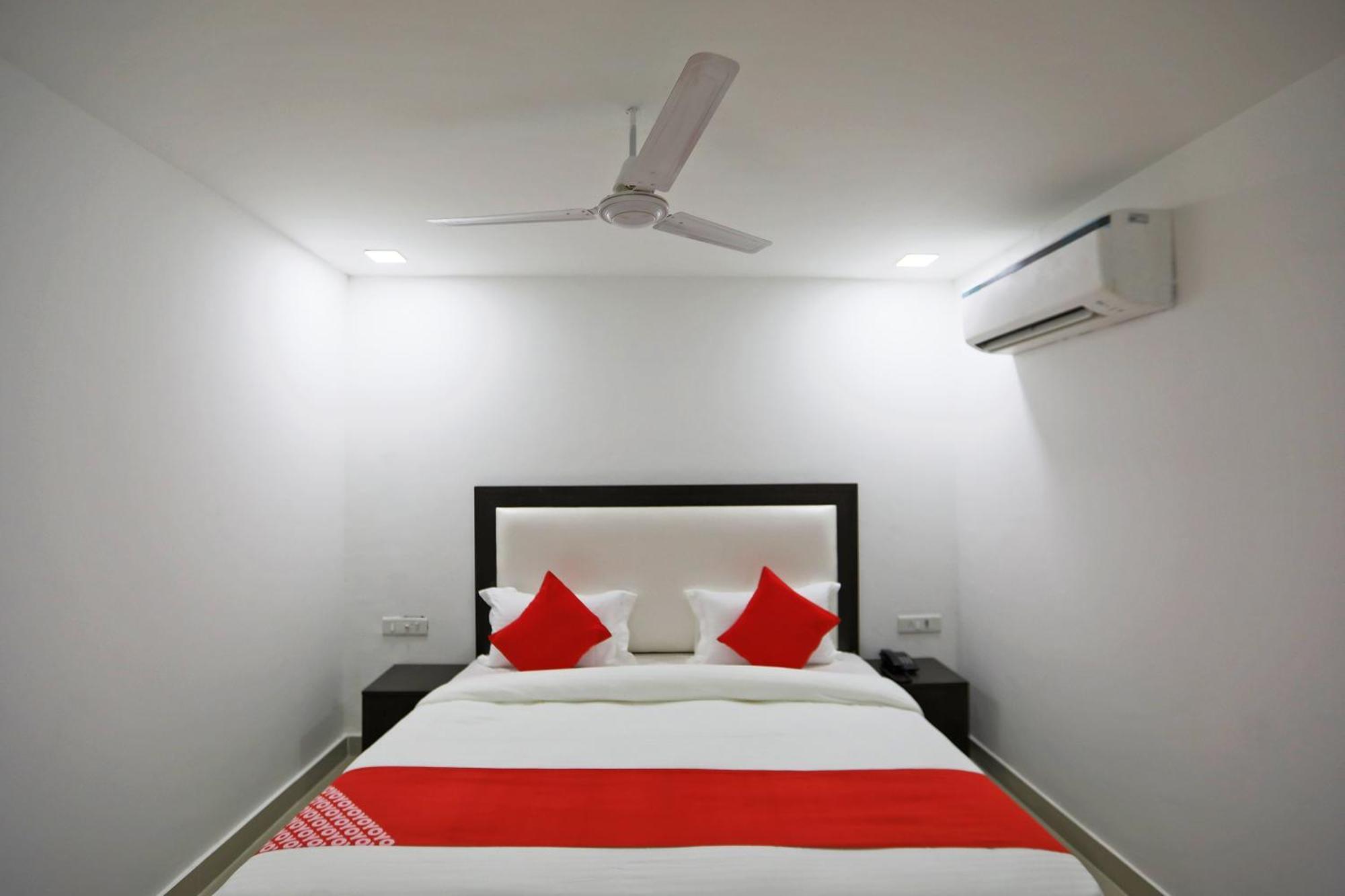 Hotel Townhouse South Lawn Neu-Delhi Exterior foto